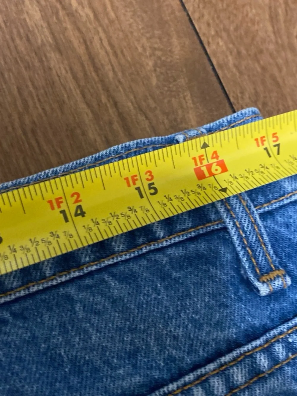 Vintage orange tab Levi's Relaxed Fit Light Blue Denim Jeans